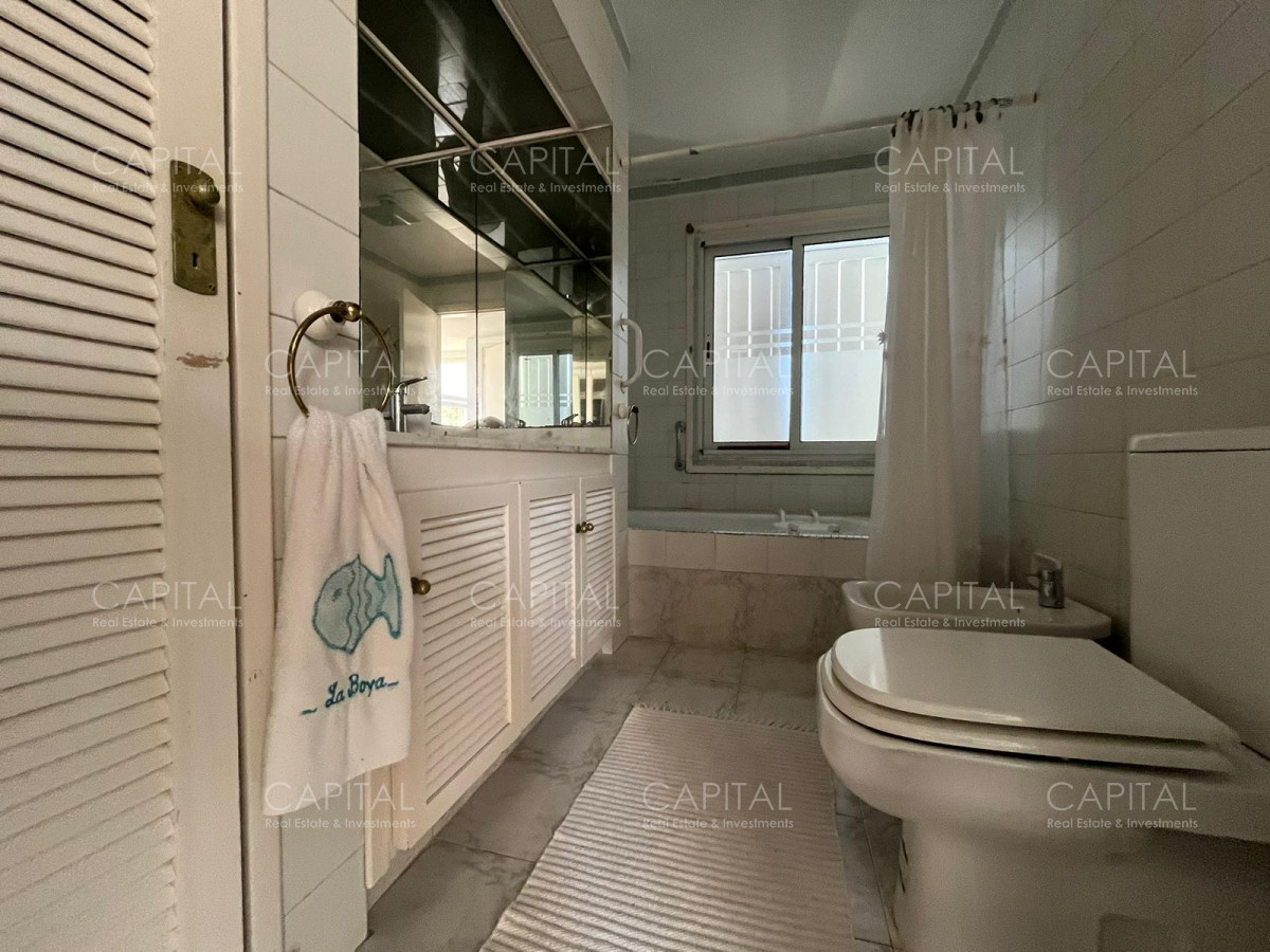 Casa ID.36055 - Casa en venta en La Barra ubicada Frente Al Mar