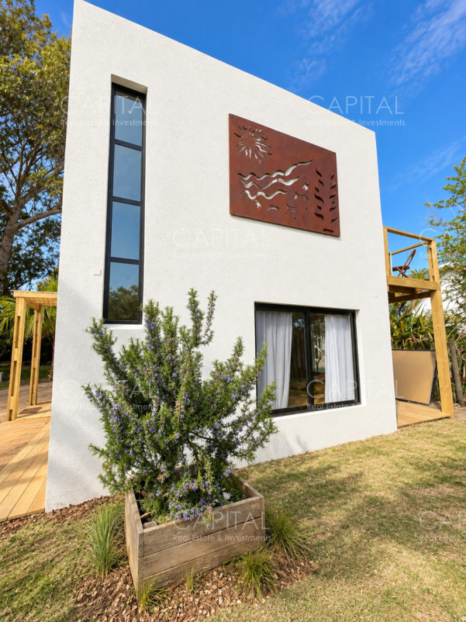 Casa ID.40696 - Casa en venta en El Tesoro La Barra a 1 cuadra de Ruta 10