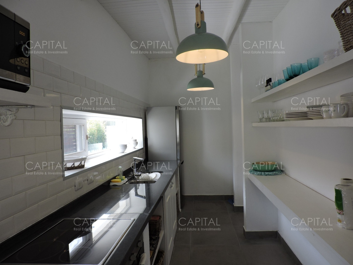 Casa ID.36463 - Muy linda casa en Manantiales de 3 Dorm y dependencia a pasos del mar