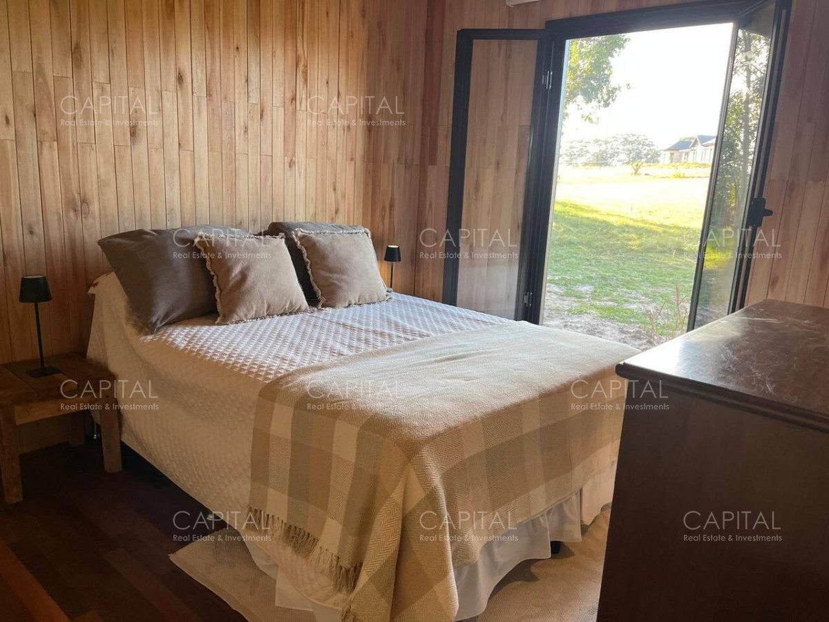 Casa ID.39618 - Casa de 5 dormitorios con piscina en barrio privado