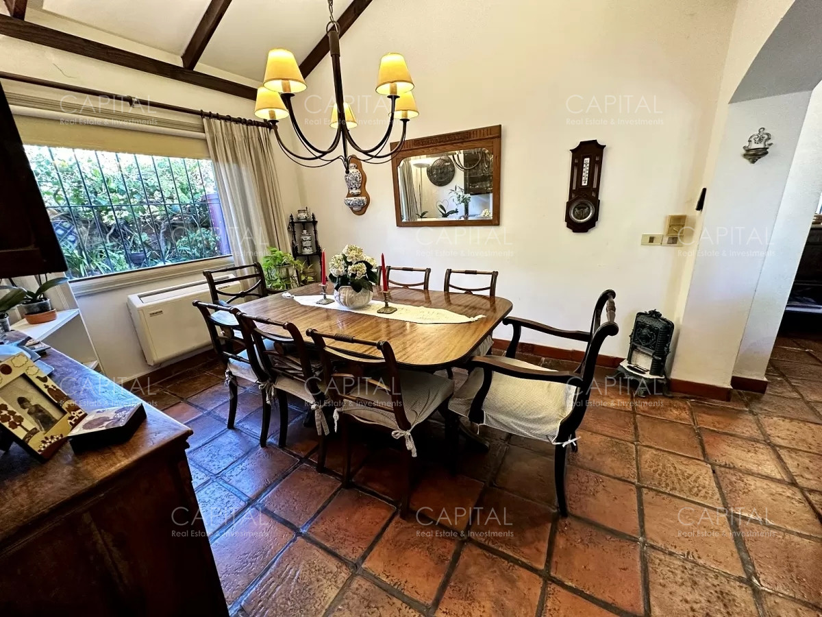 Casa ID.35081 - Casa  en Venta Playa Mansa en venta a 150 metros del mar