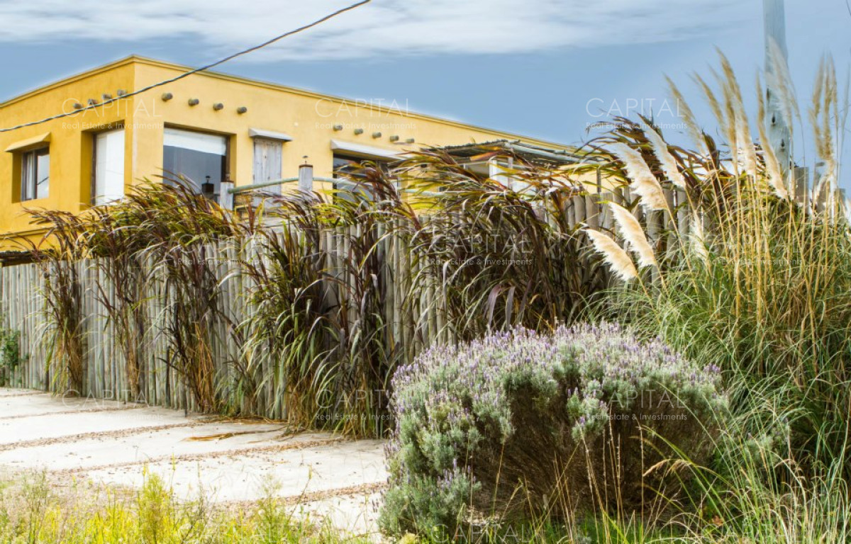 Casa ID.25448 - Casa en venta primera linea frente al mar en Altos de Punta Piedra