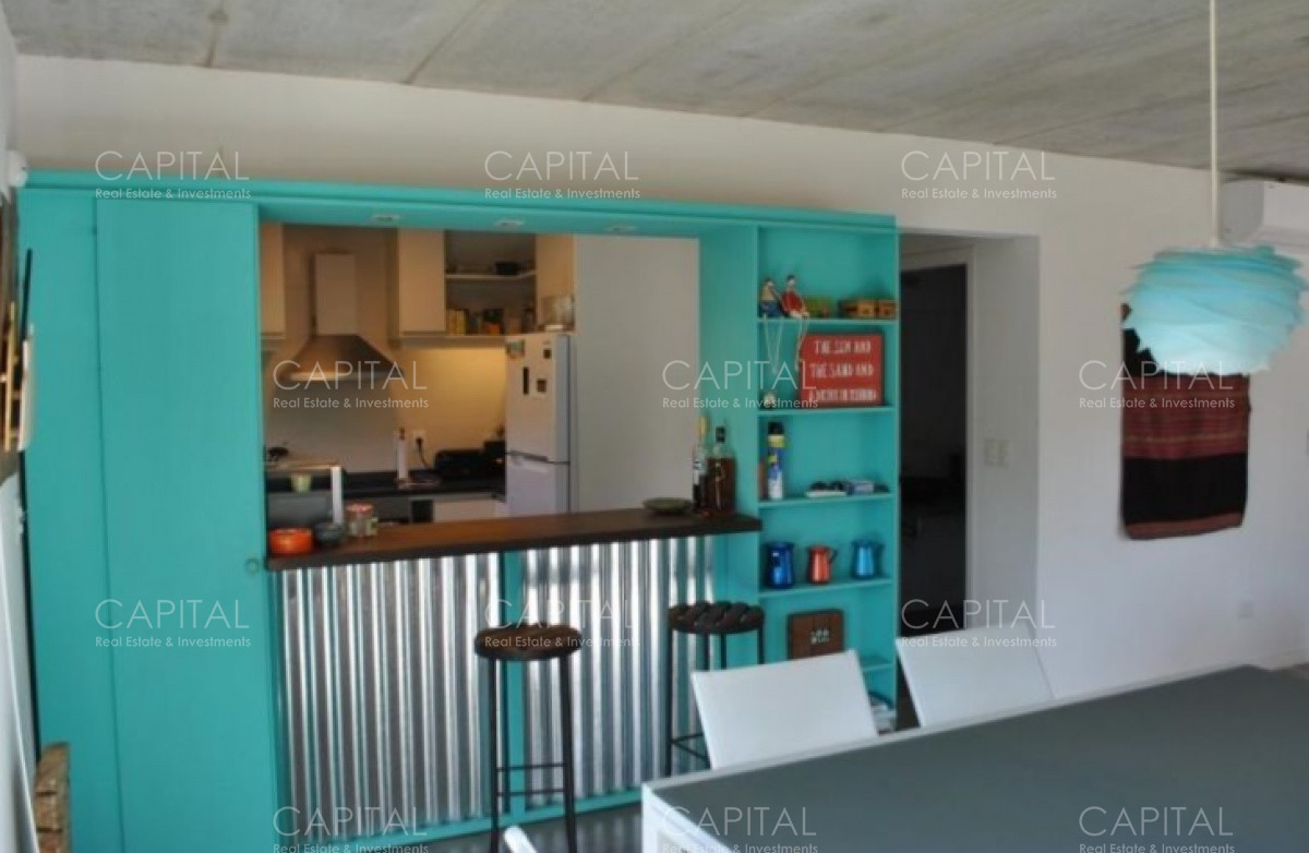 Casa ID.30088 - Muy buena casa en venta Construcción de muy buena calidad con pisos en porcelanato símil hormigón
