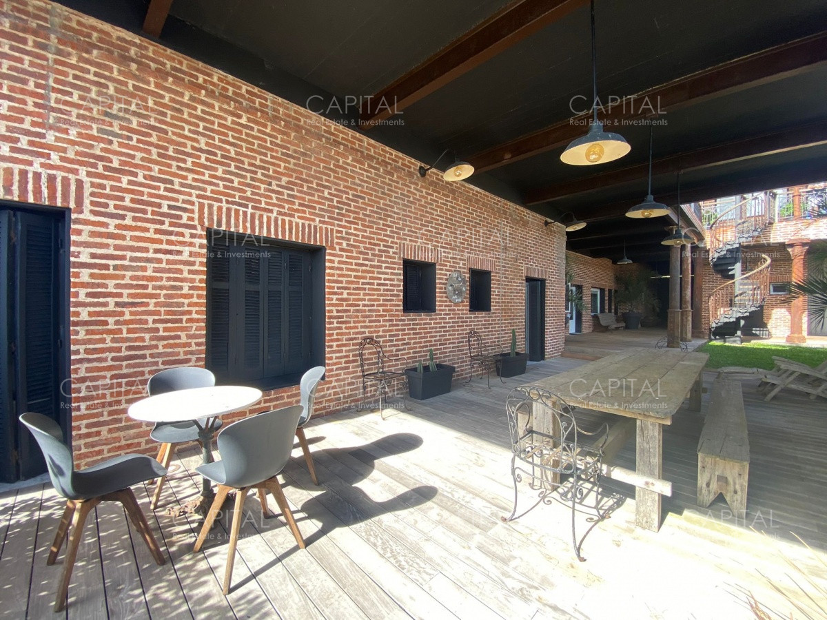 Casa ID.32315 - Casa en Venta Frente al Mar Ocho Dormitorios + Dependencia de Servicio - La Barra