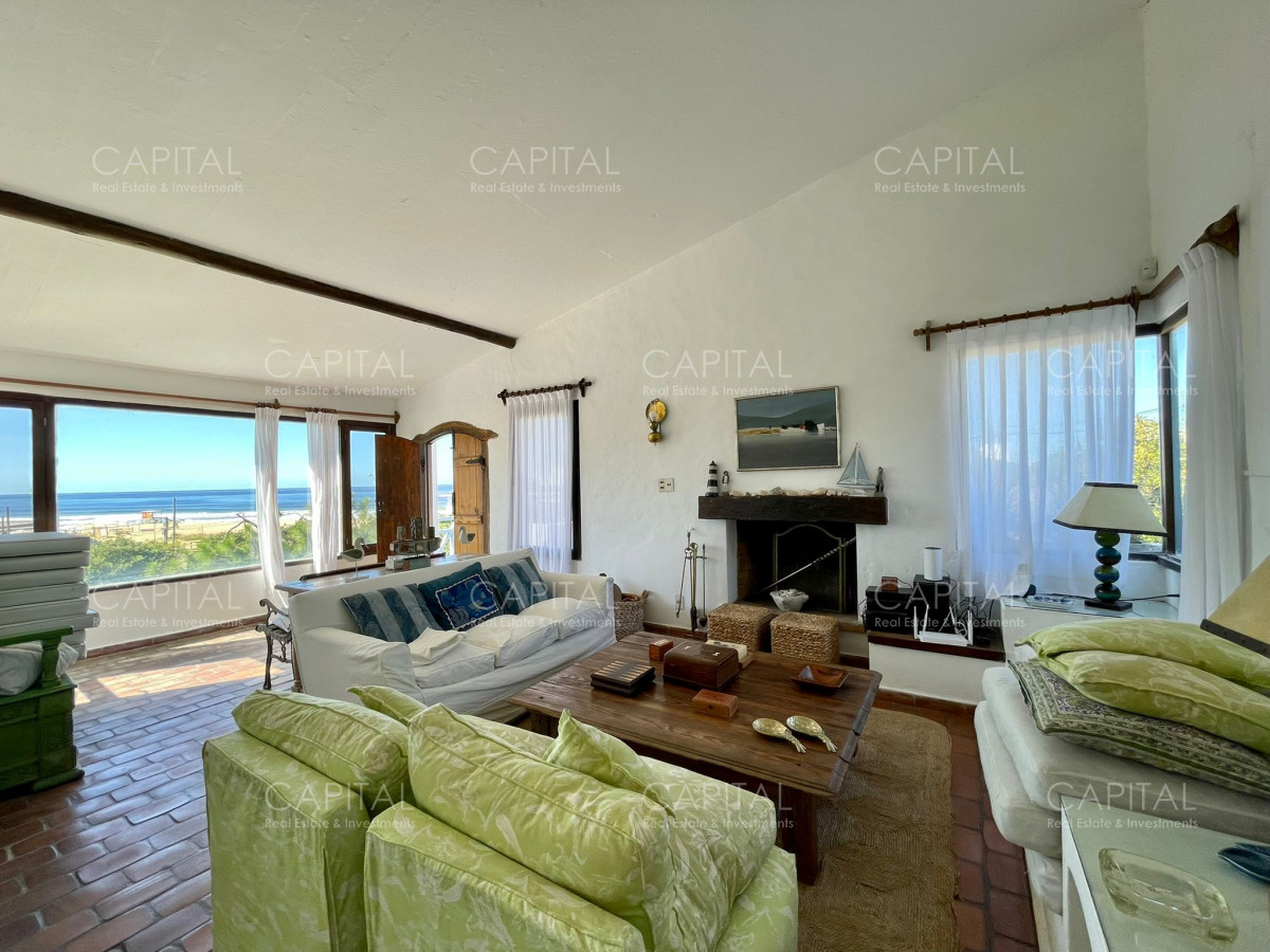 Casa ID.27148 - Casa En Venta Frente al Mar Playa Montoya