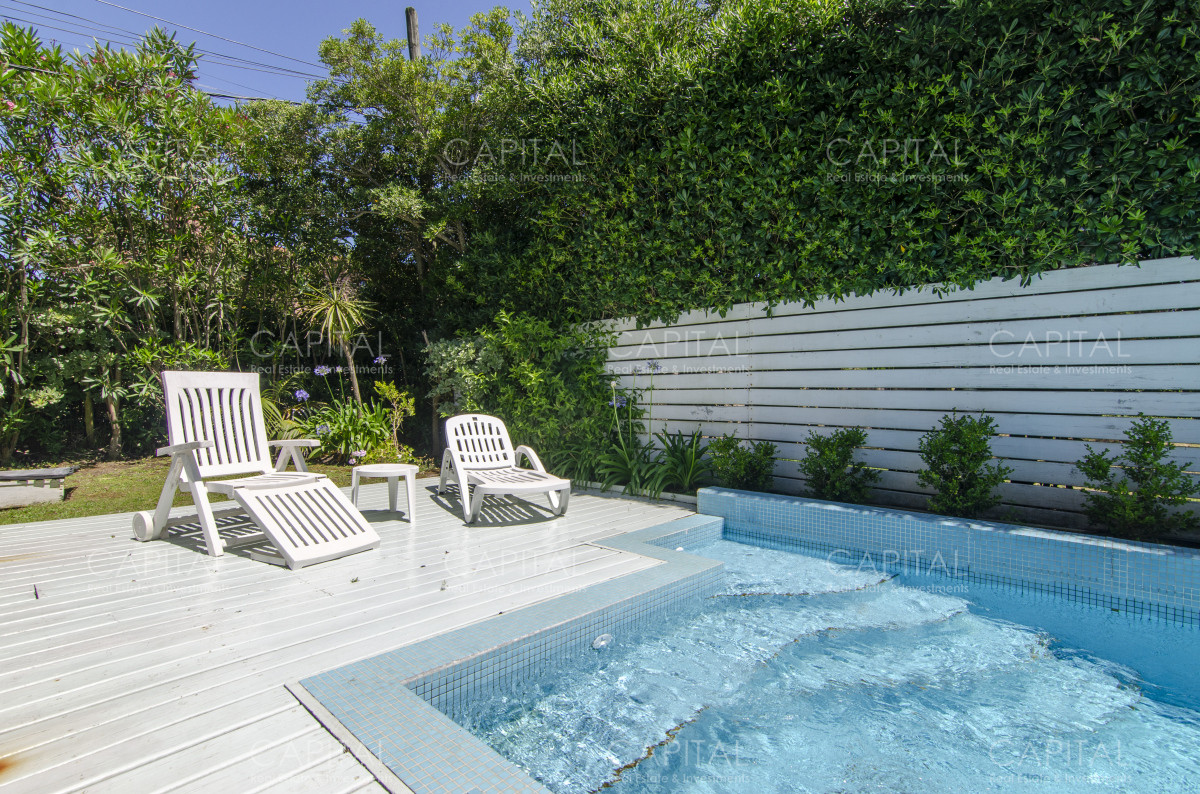 Casa ID.36458 - Excelente casa en  Montoya venta y alquiler a 1 cuadra de la Playa 