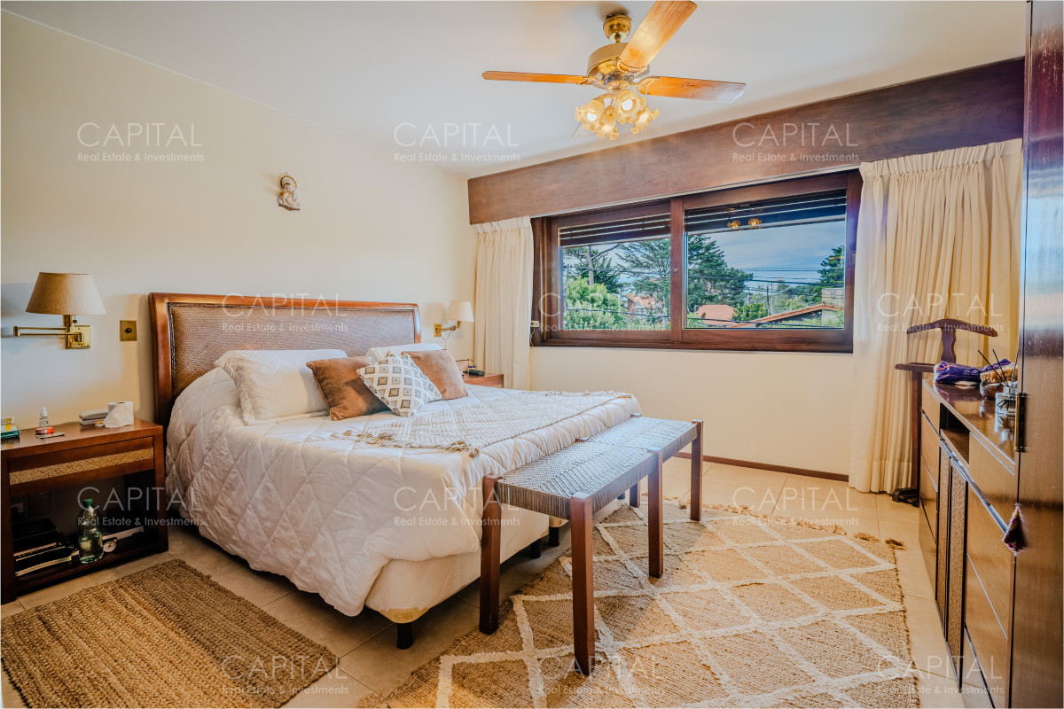 Casa ID.38383 - CASA EN VENTA DE 3 DORMTIORIOS EN PLAYA MANSA PUNTA DEL ESTE