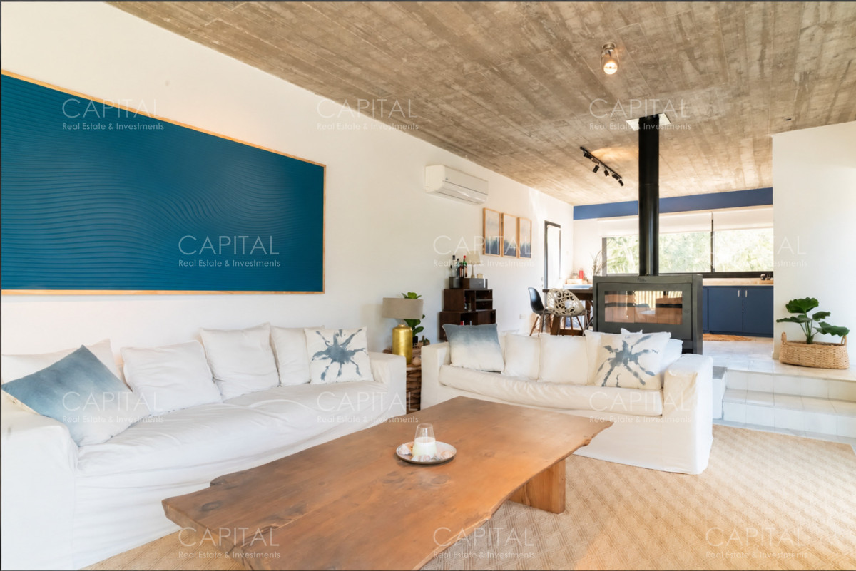 Casa ID.28305 - Casa de tres cuarto y servicio Pinar del Faro
