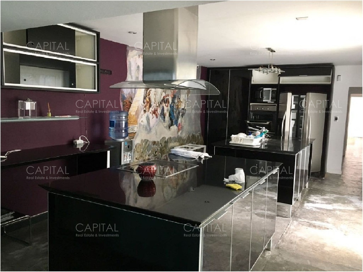 Casa ID.25844 - Excelente casa en 1era fila de Península - 4 dormitorios y solarium con jacuzzi!