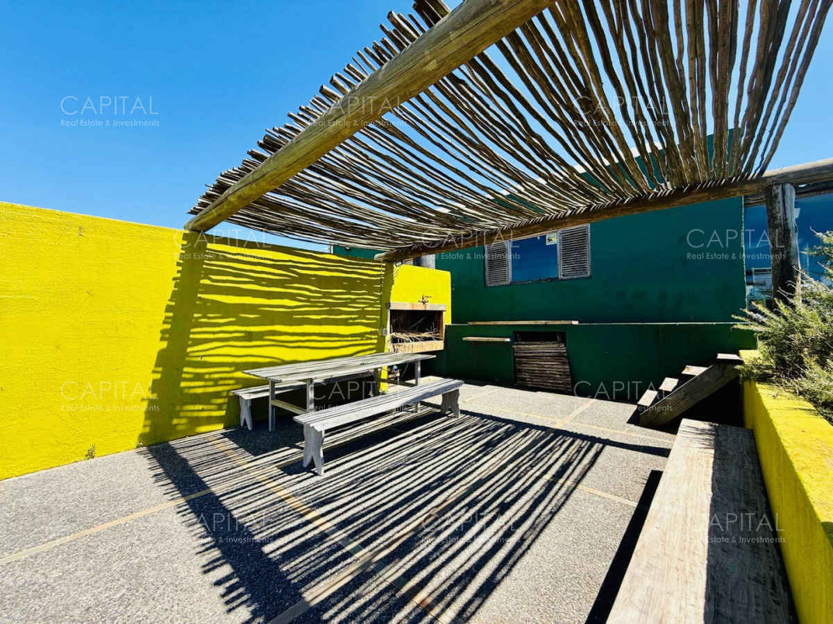 Casa ID.39720 - Casa de estilo en venta en Montoya con vista al mar