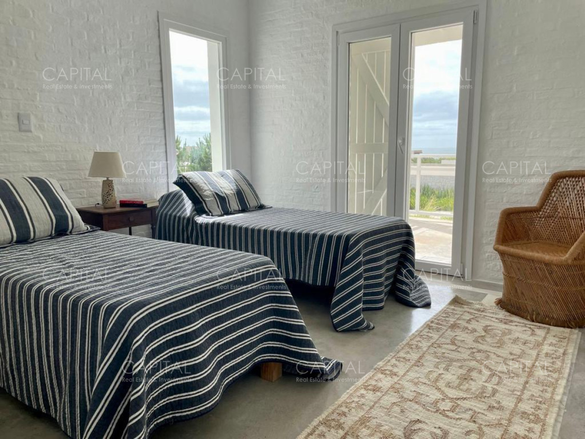 Casa ID.25825 - Laguna Blanca casa en con gran vista al mar Montoya La Barra 