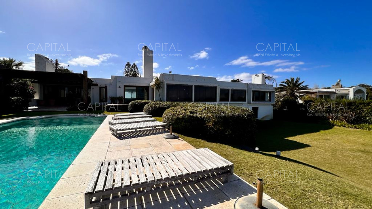 Casa ID.32806 - Casa sobre el Mar de Solanas Punta Ballena en Venta