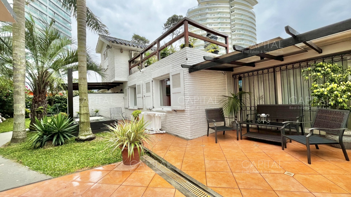 Casa Playa Mansa en alquiler de temporada - CCP24861C
