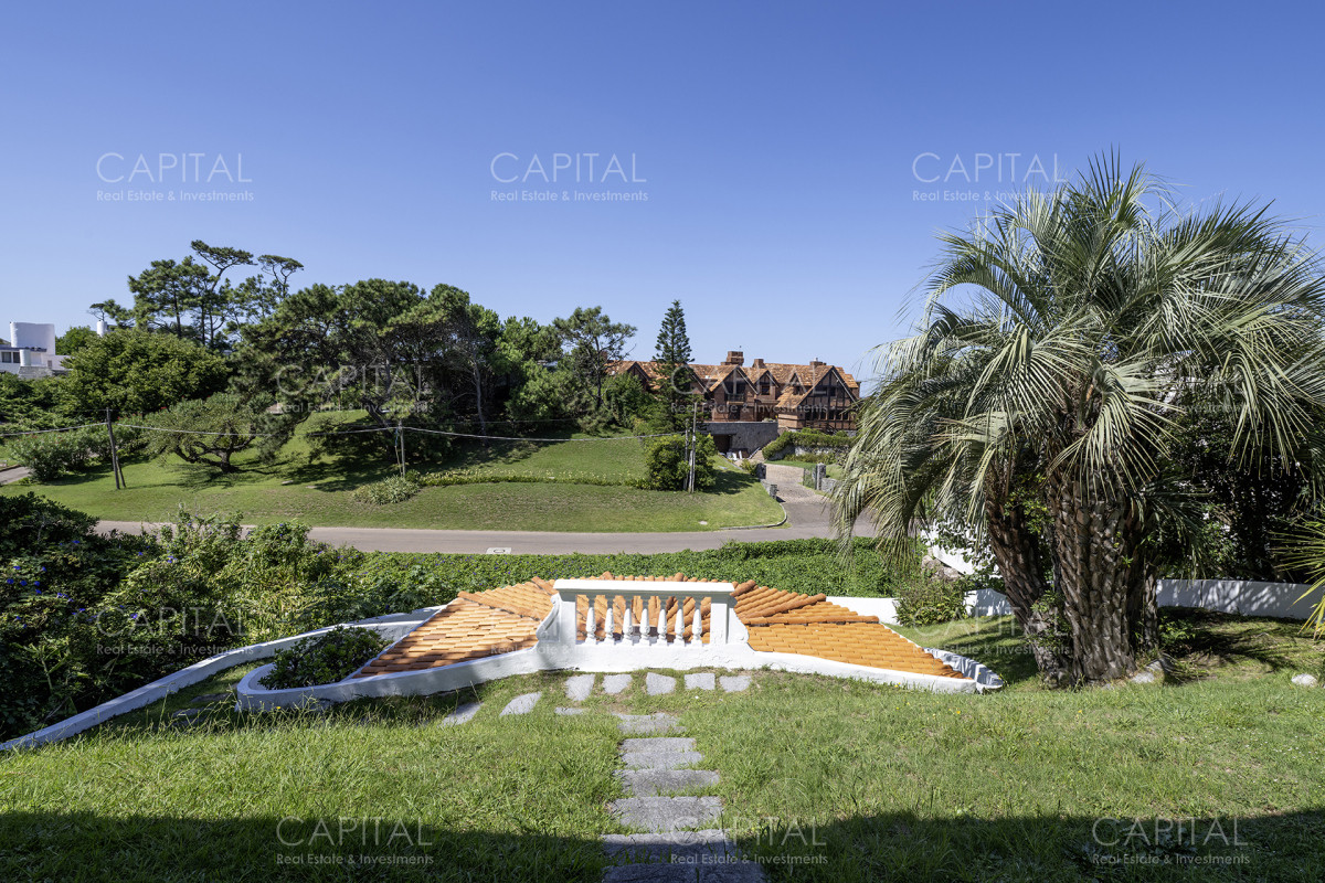 Casa ID.37138 - Casa en Venta de Tres Dormitorios en Playa Mansa