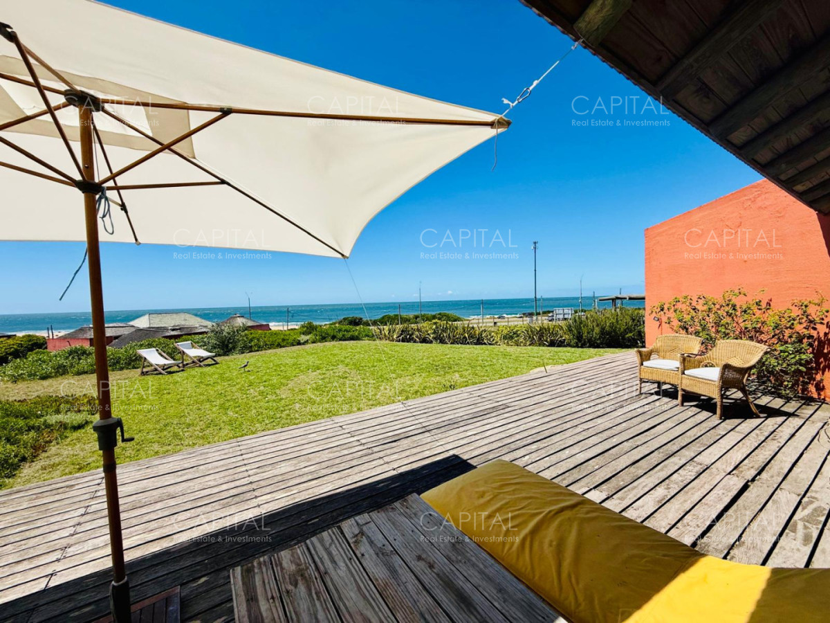 Casa ID.39720 - Casa de estilo en venta en Montoya con vista al mar