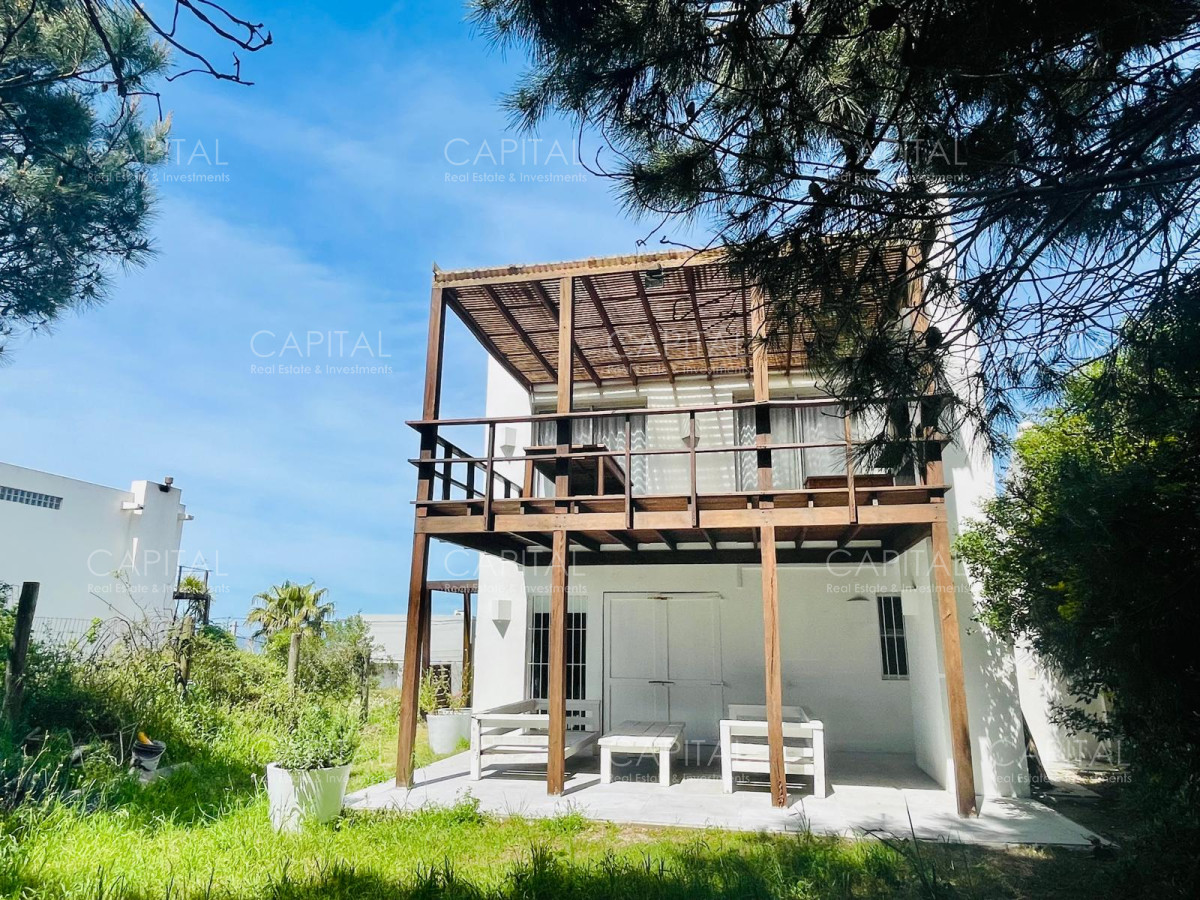 Casa ID.28213 - Casa en venta en Montoya a 100 mts del mar