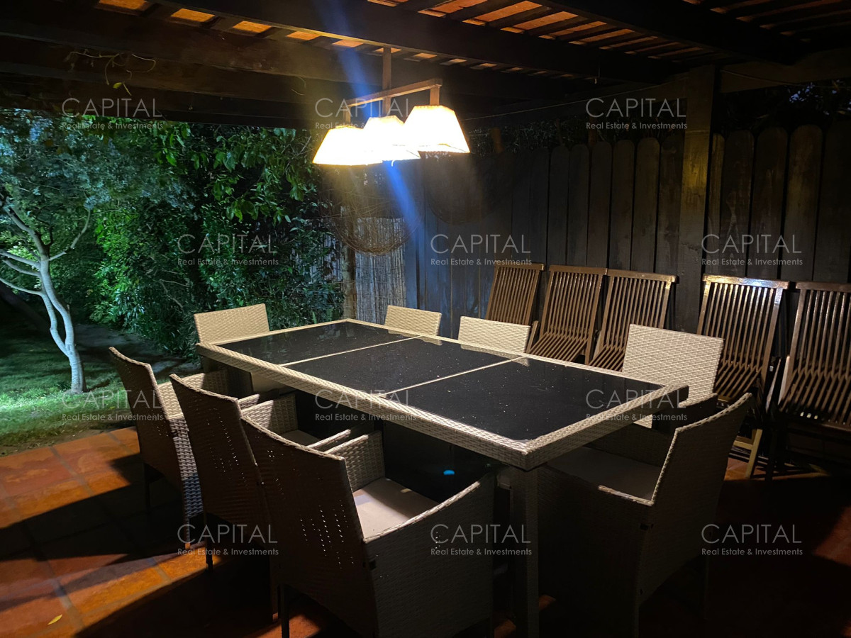 Casa ID.28553 - Casa de 5 dormitorios en Barrio Lugano, Punta del Este