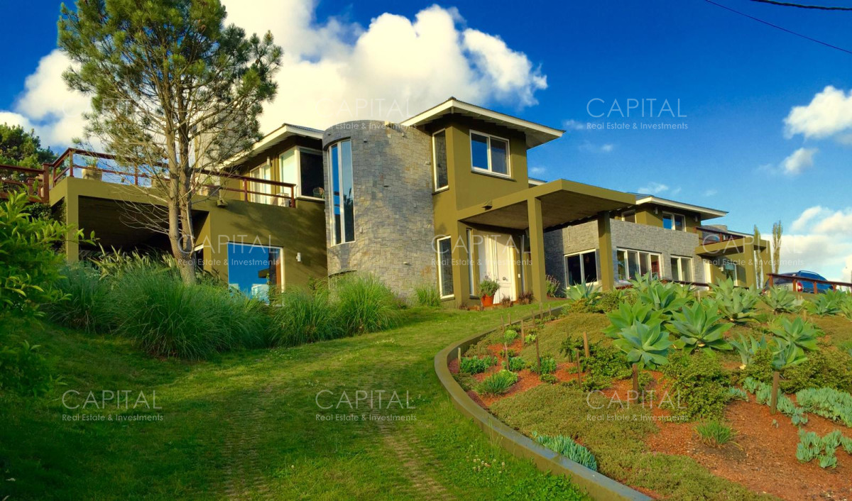Casa ID.25894 - Espectacular casa en La Barra con gran parque con divina vista al  bosque  