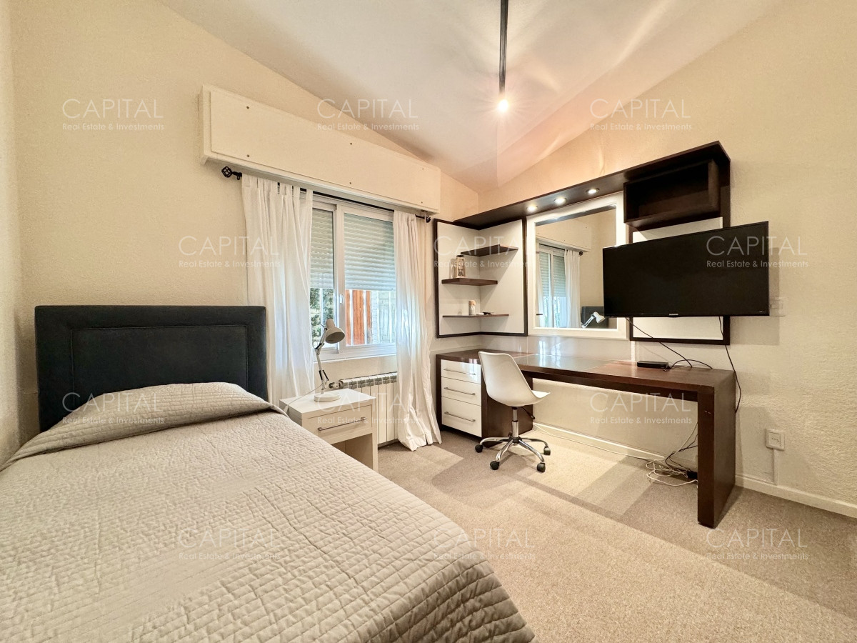 Casa ID.26110 - Casa en Venta en Playa Mansa de Punta del Este 