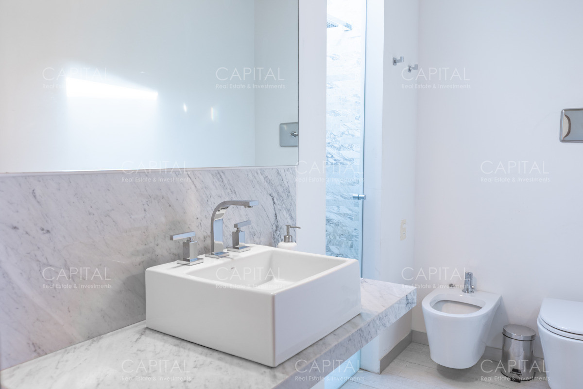 Casa ID.39001 - Moderna casa en venta en La Barra de la ruta al mar