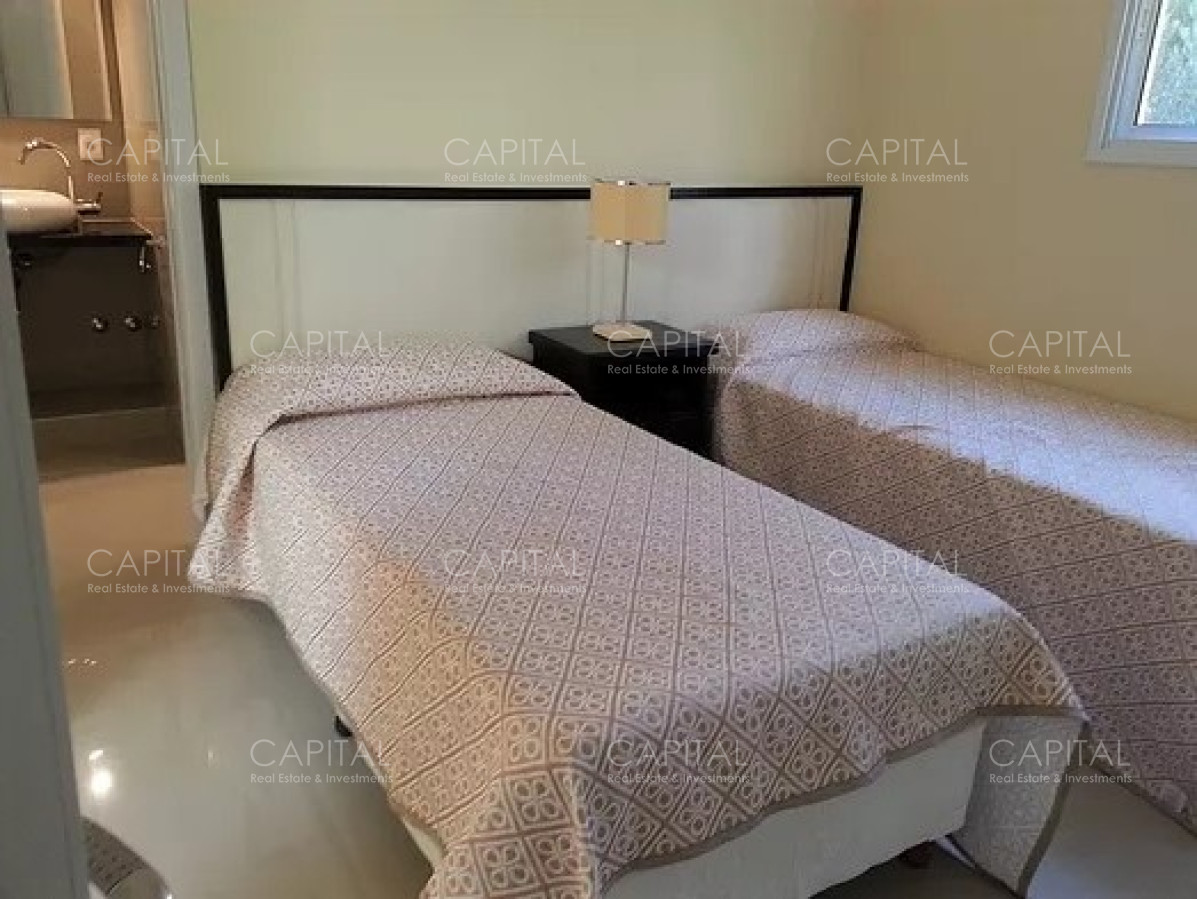 Casa ID.30075 - Casa en Alquiler Temporada de Cuatro Dormitorios con  Piscina - Solanas Vacation