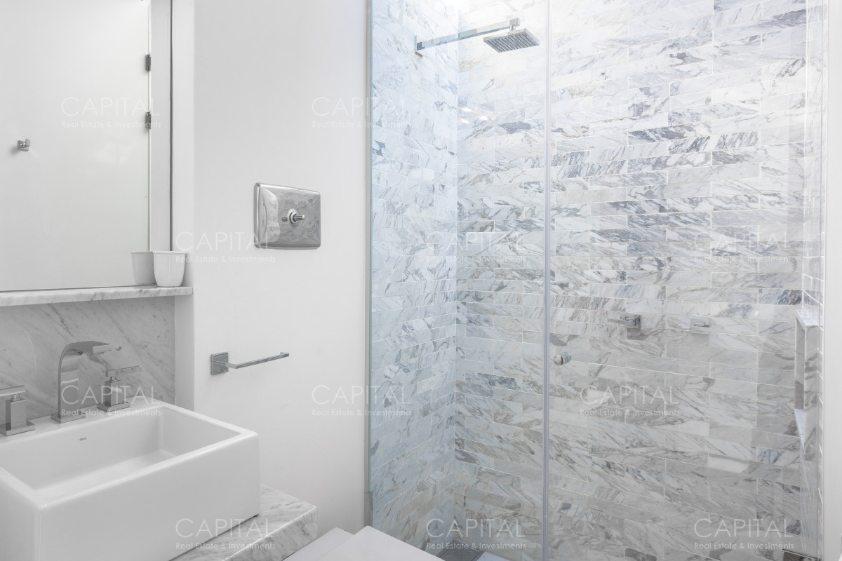 Casa ID.39001 - Moderna casa en venta en La Barra de la ruta al mar