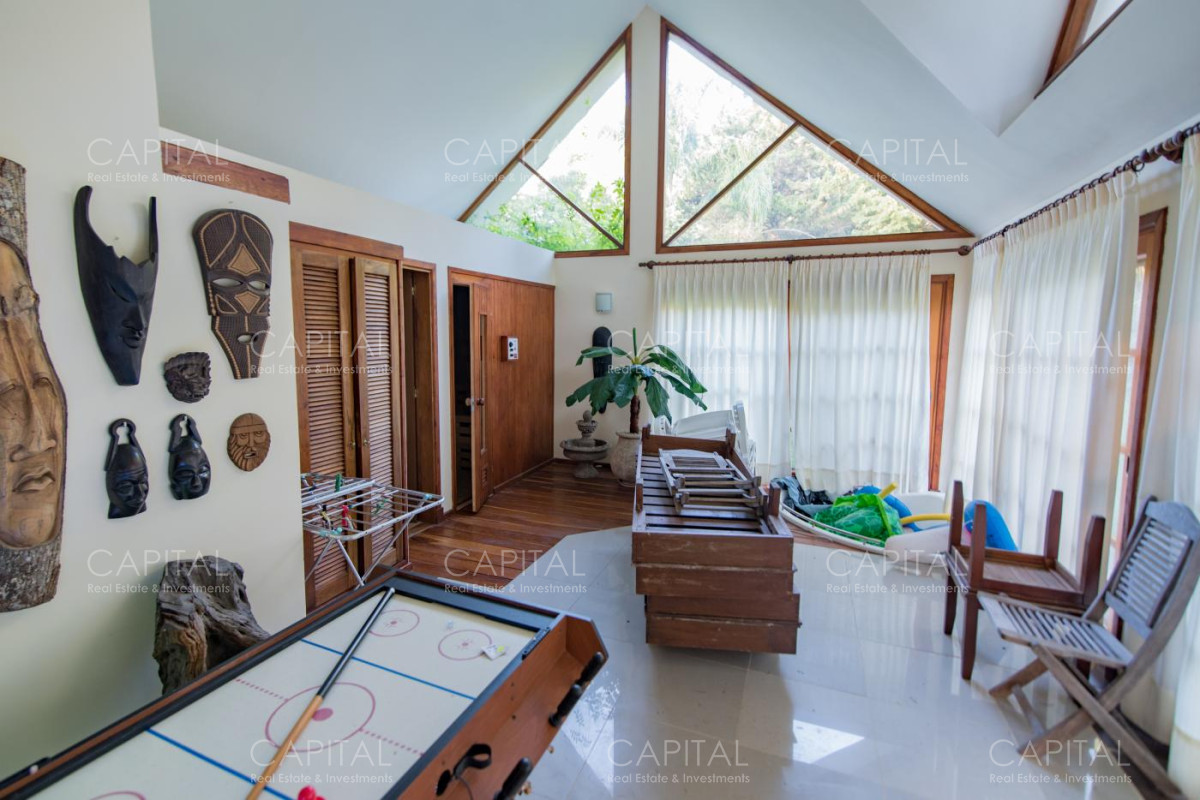 Casa ID.35548 - Espectacular casa en Venta en Beverly Hills