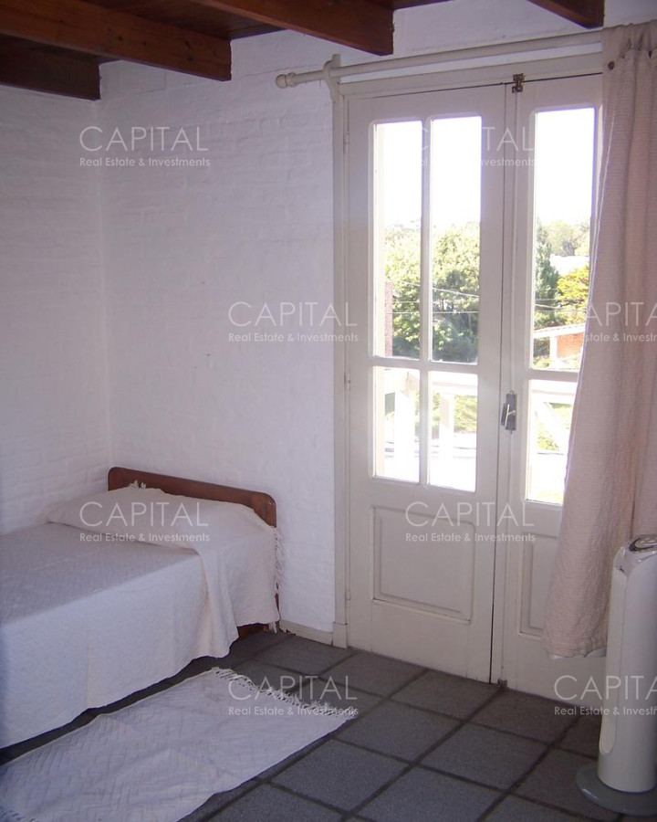 Casa ID.25440 - Casa de cuatro dormitorios con piscina en La Barra