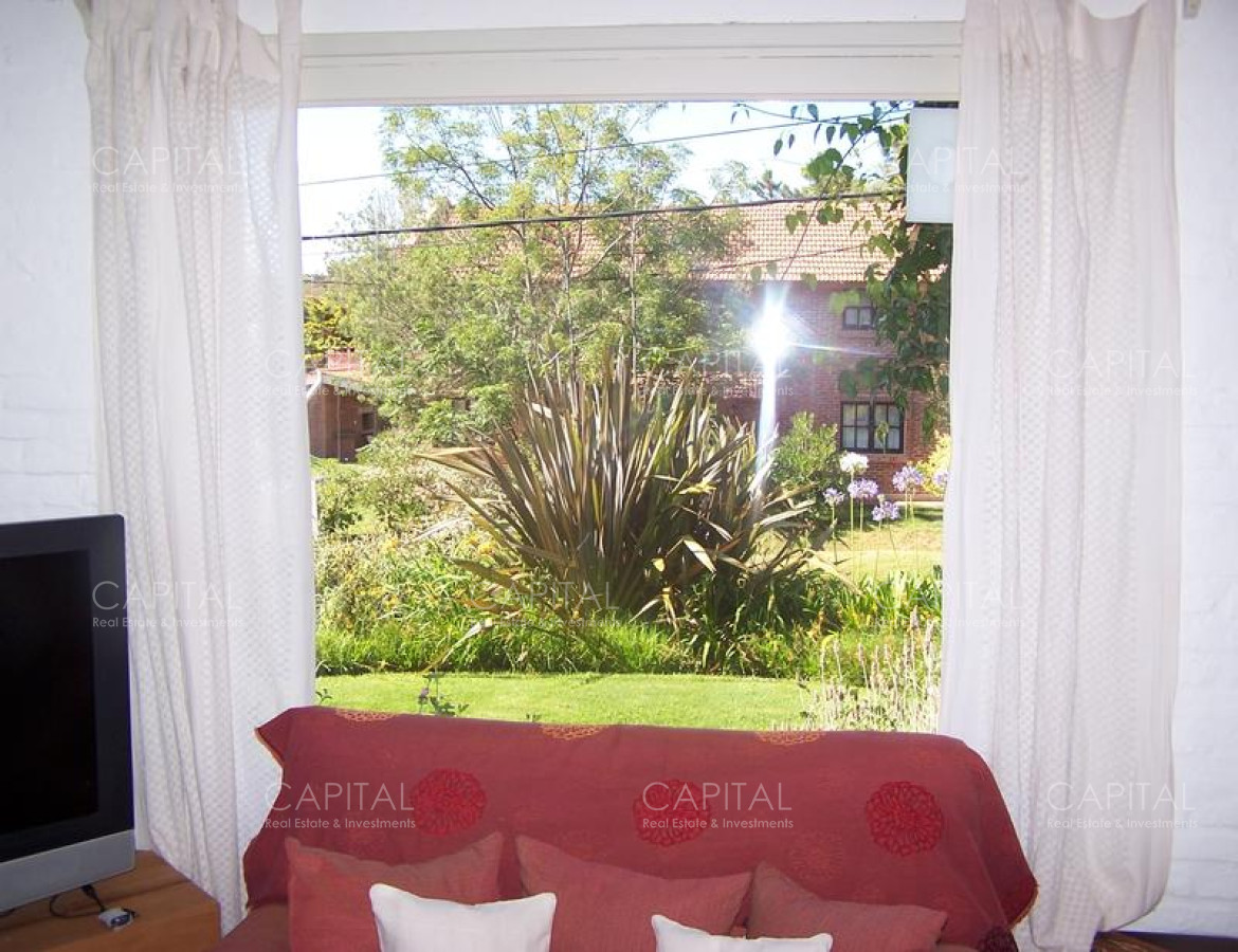 Casa ID.25440 - Casa de cuatro dormitorios con piscina en La Barra