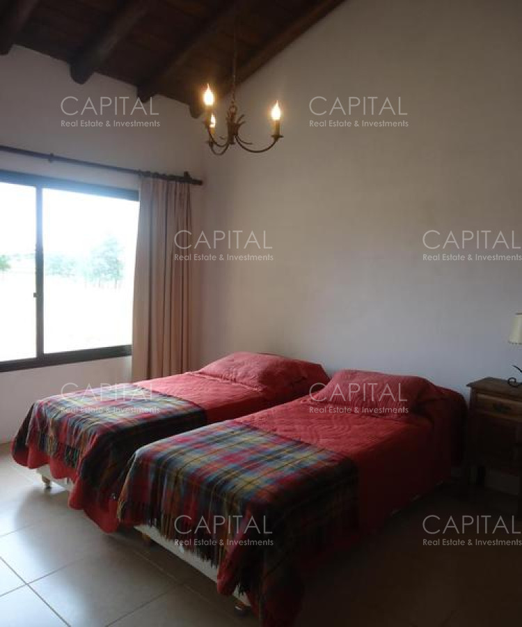 Casa ID.25582 - Casa en venta en Barrio Privado El Quijote