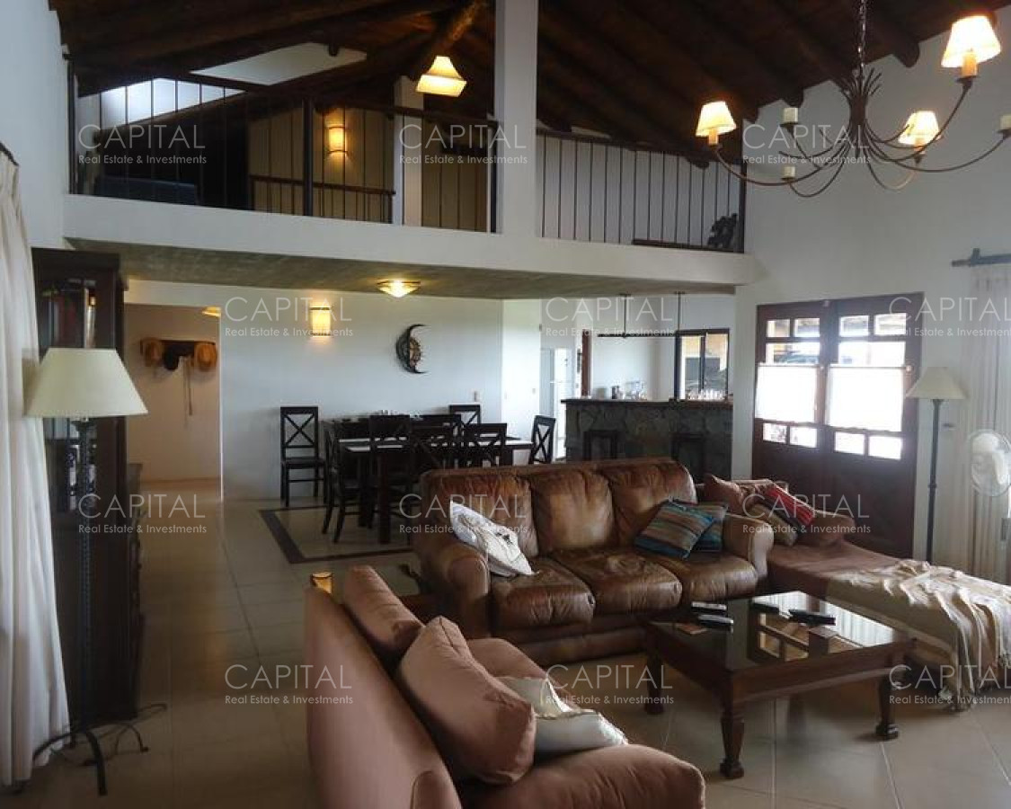 Casa ID.25582 - Casa en venta en Barrio Privado El Quijote
