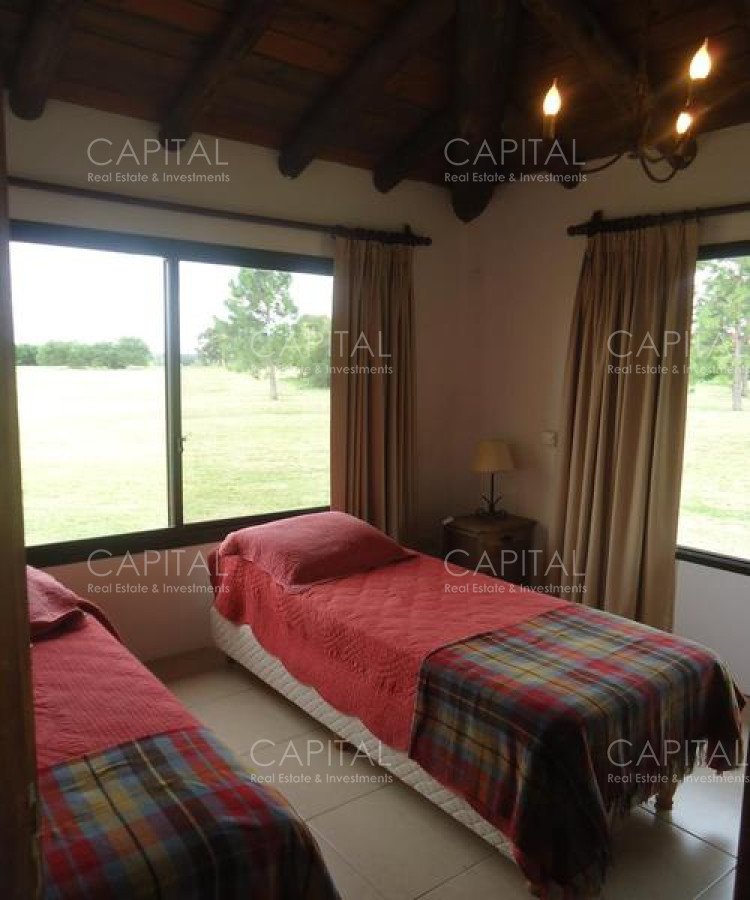 Casa ID.25582 - Casa en venta en Barrio Privado El Quijote