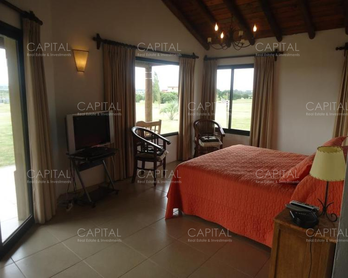 Casa ID.25582 - Casa en venta en Barrio Privado El Quijote