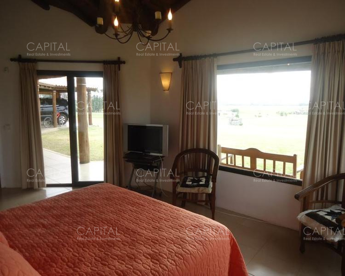 Casa ID.25582 - Casa en venta en Barrio Privado El Quijote