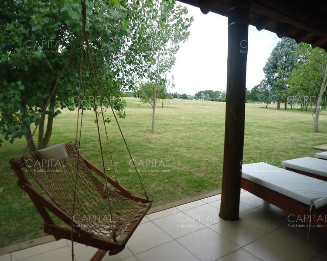 Casa ID.25582 - Casa en venta en Barrio Privado El Quijote