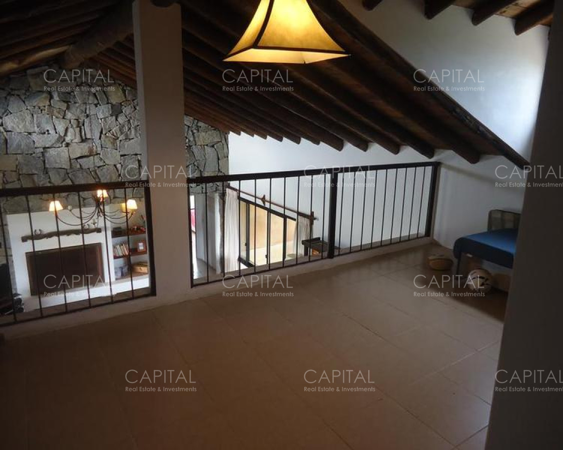 Casa ID.25582 - Casa en venta en Barrio Privado El Quijote