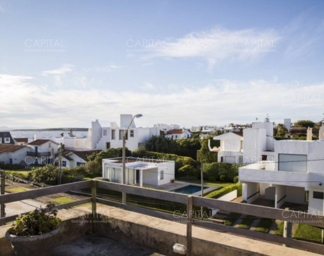 Casa ID.25875 - Casa en Venta en Faro de Punta del Este