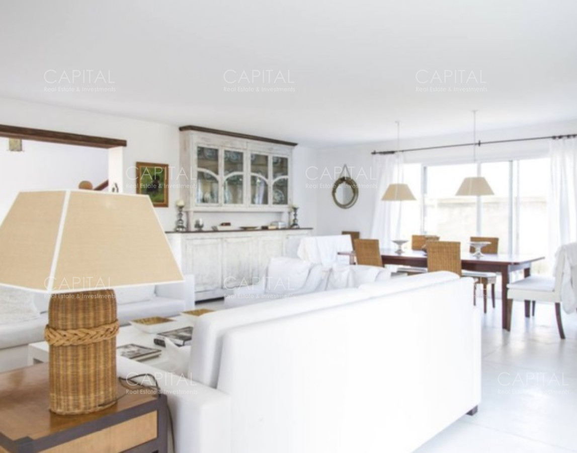 Casa ID.25875 - Casa en Venta en Faro de Punta del Este