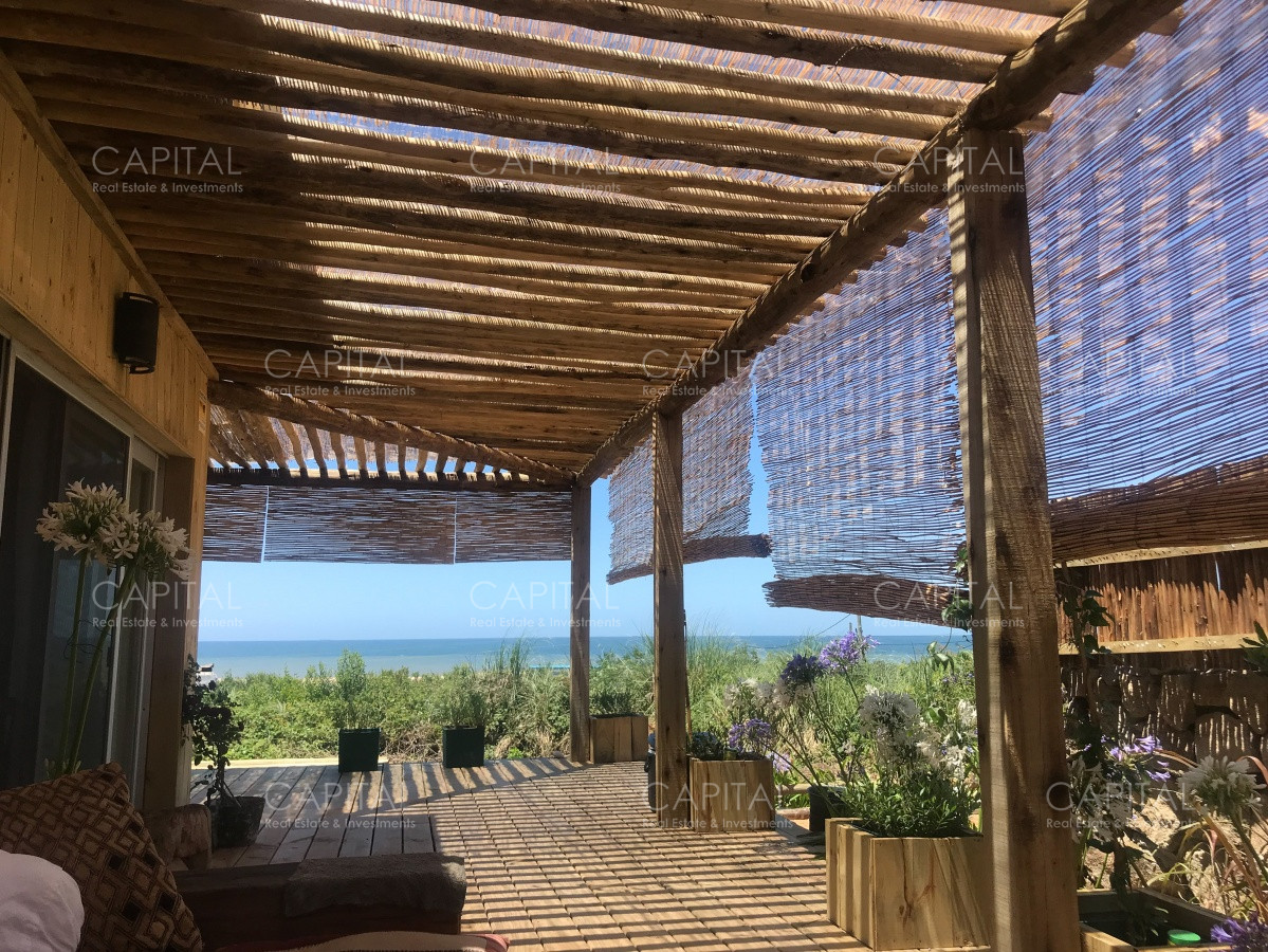 Casa ID.25448 - Casa en venta primera linea frente al mar en Altos de Punta Piedra