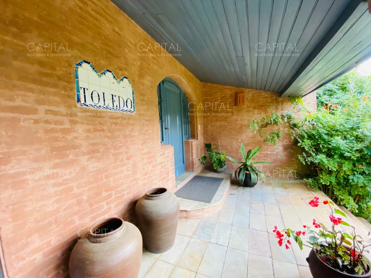 Casa ID.26087 - Casa En El Corazon de La Barra En Venta 