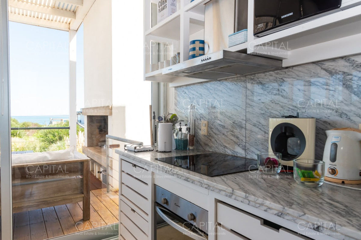 Casa ID.34500 - Casa en Venta De  Cuatro Dormitorios mas Dependencia en Jose Ignacio 