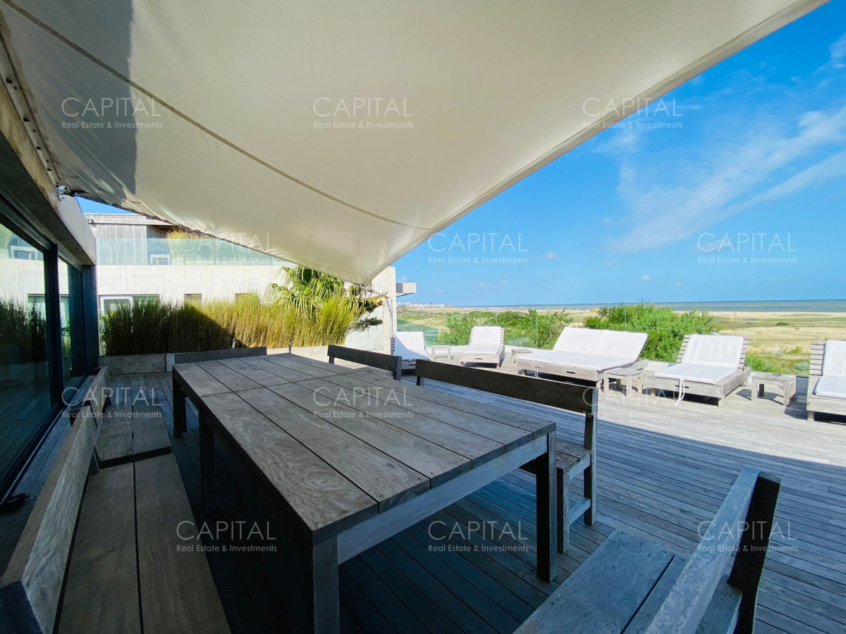 Casa ID.31818 - Casa sobre el Mar Manantiales en Venta