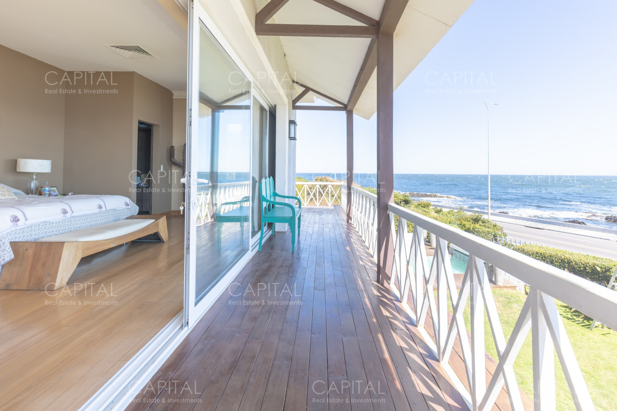 Casa ID.29753 - Venta de Magnífica casa en Rambla del Puerto de Punta del Este
