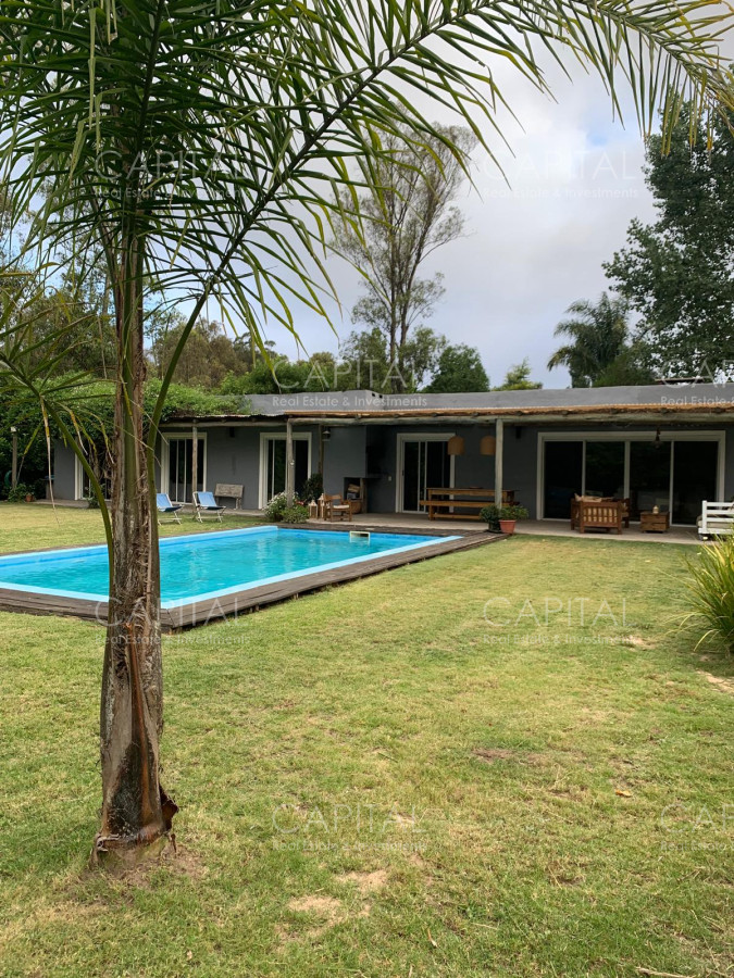 Casa ID.37880 - Casa en alquiler anual de tres dormitorios. La Barra