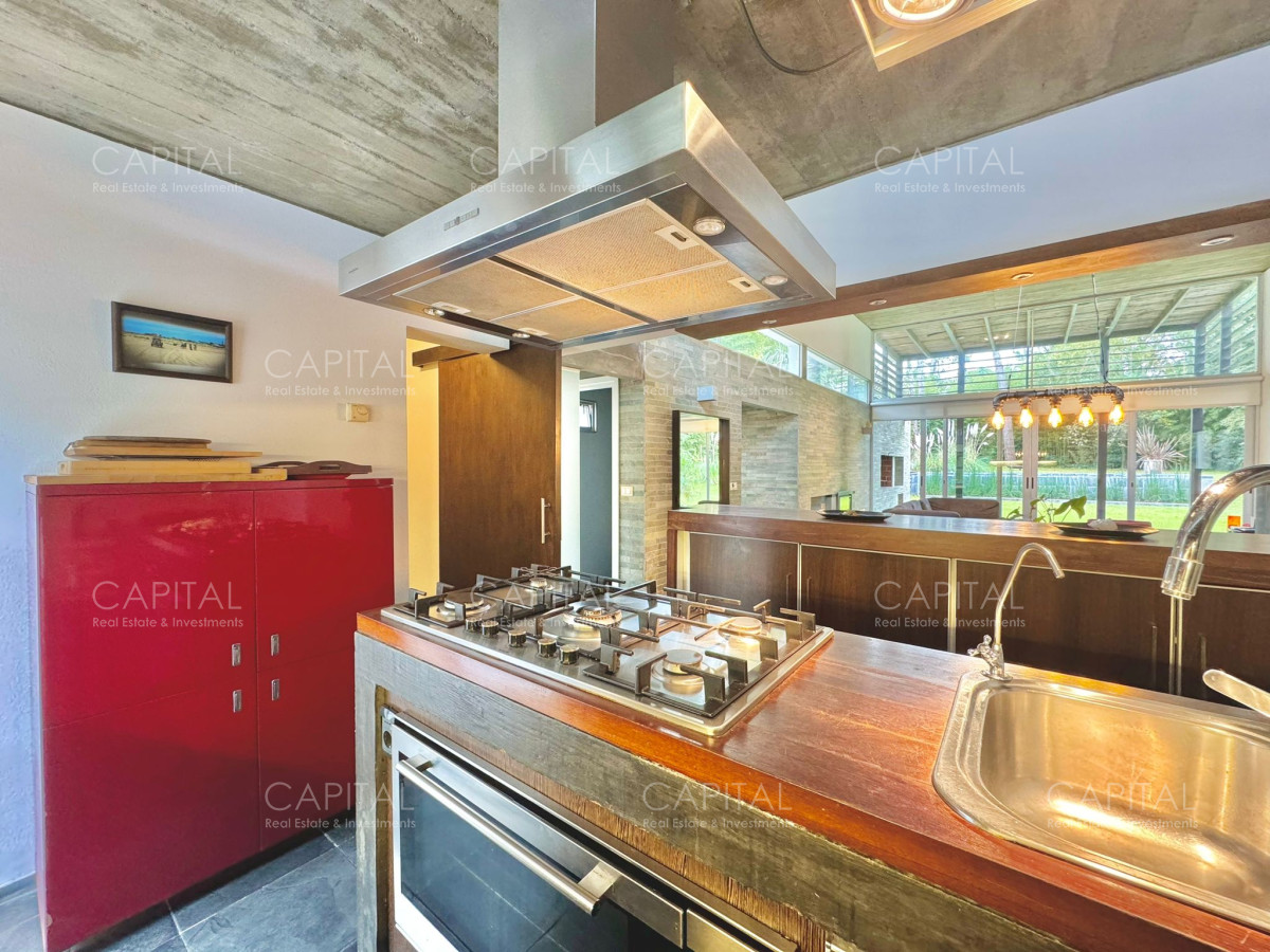 Casa ID.26234 - Moderna Casa San Rafael en Venta