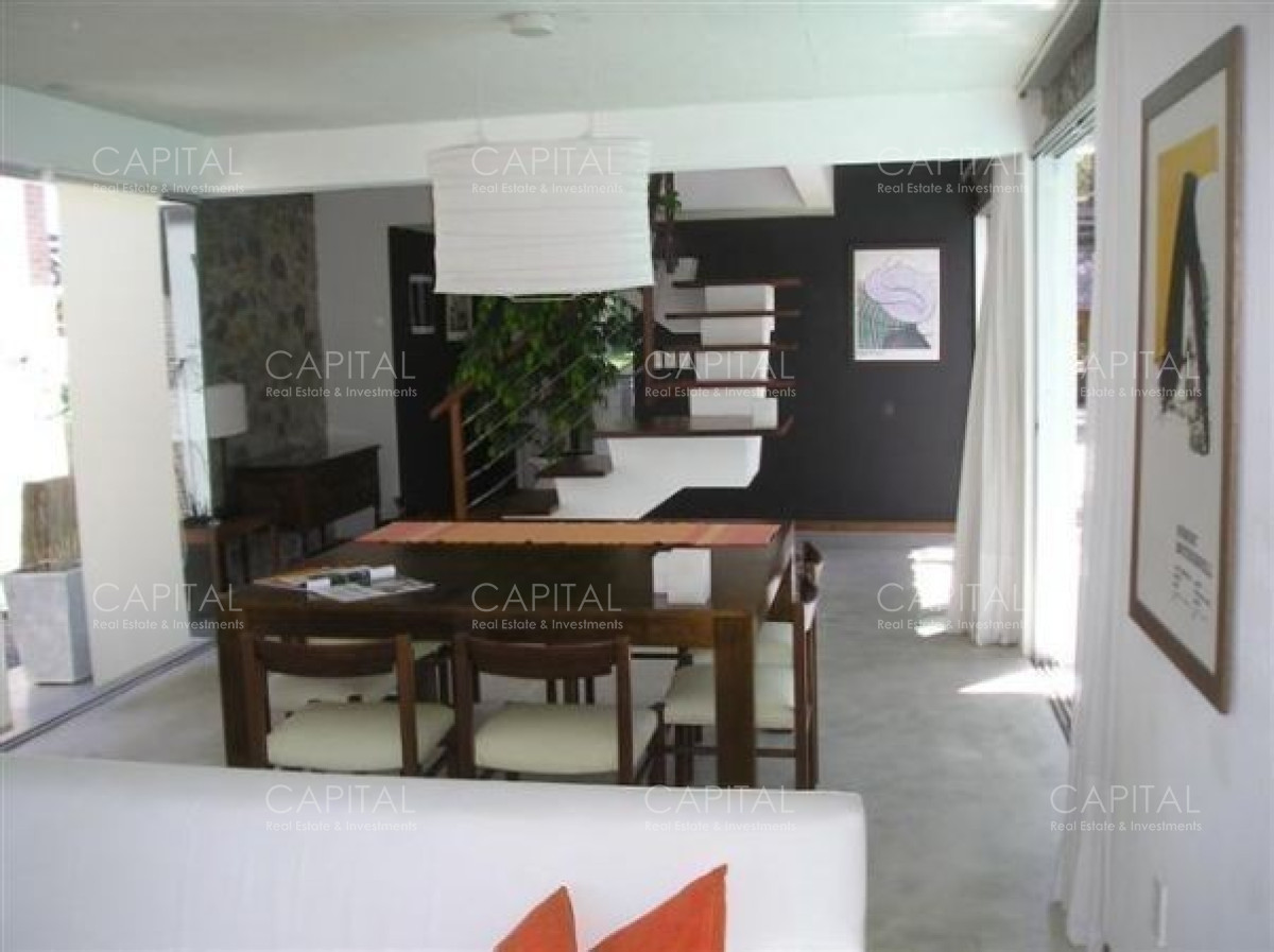 Casa ID.38467 - Casa en Montoya 3 dormitorios y dependencia a 200 mts del mar