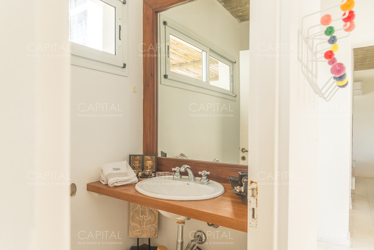 Casa ID.28305 - Casa de tres cuarto y servicio Pinar del Faro