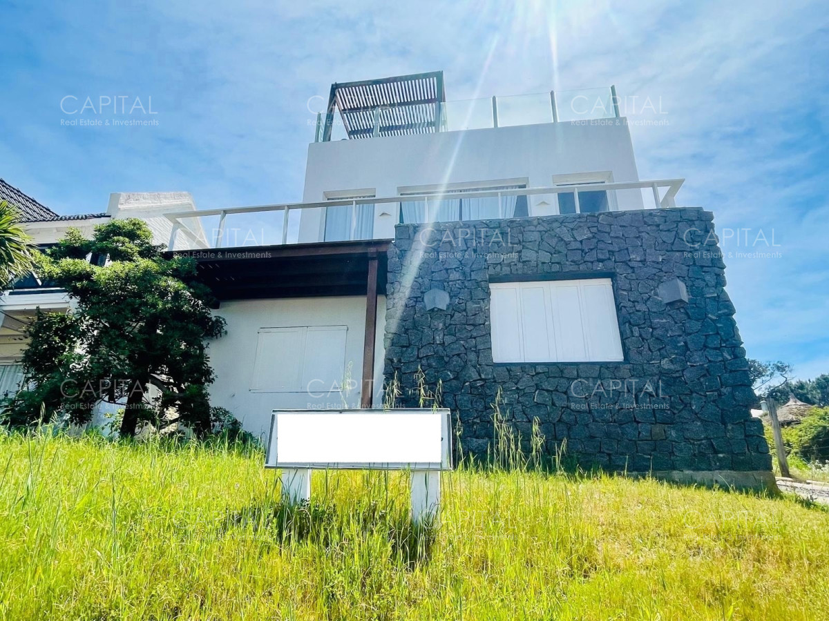 Casa ID.28213 - Casa en venta en Montoya a 100 mts del mar