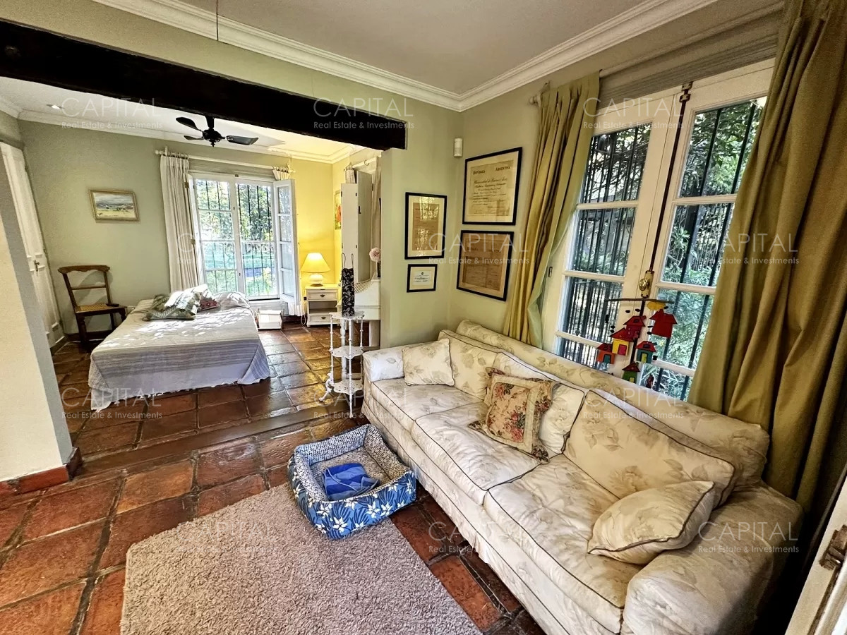 Casa ID.35081 - Casa  en Venta Playa Mansa en venta a 150 metros del mar