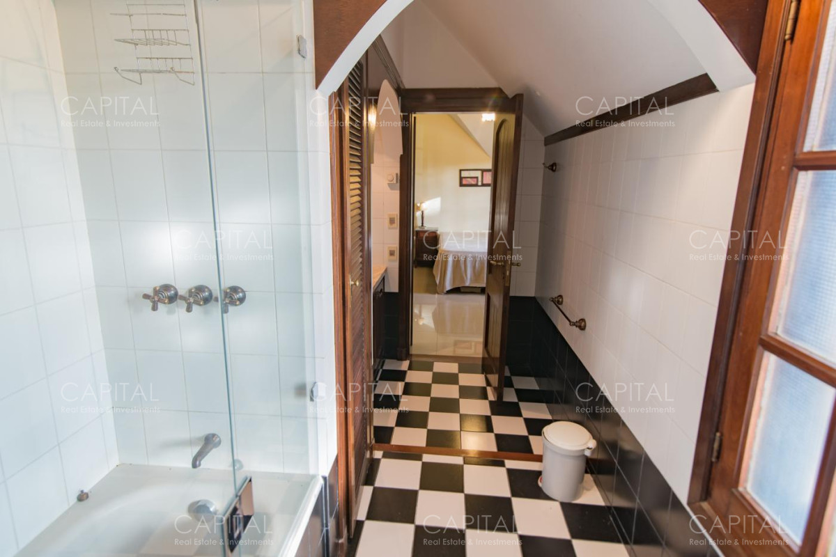 Casa ID.35548 - Espectacular casa en Venta en Beverly Hills